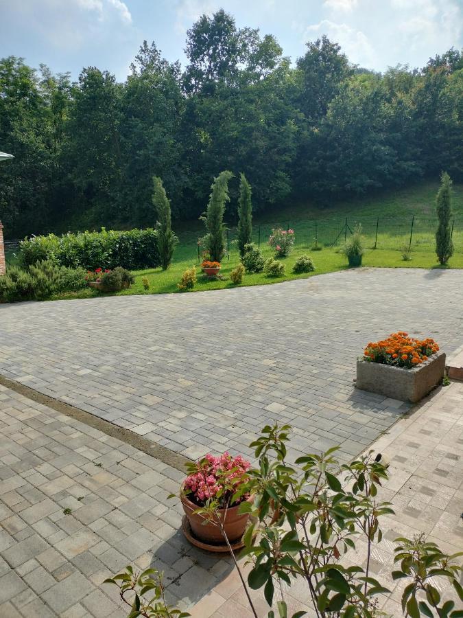 Casa Relax Immersa Nel Verde Della Natura Casalborgone Exteriör bild