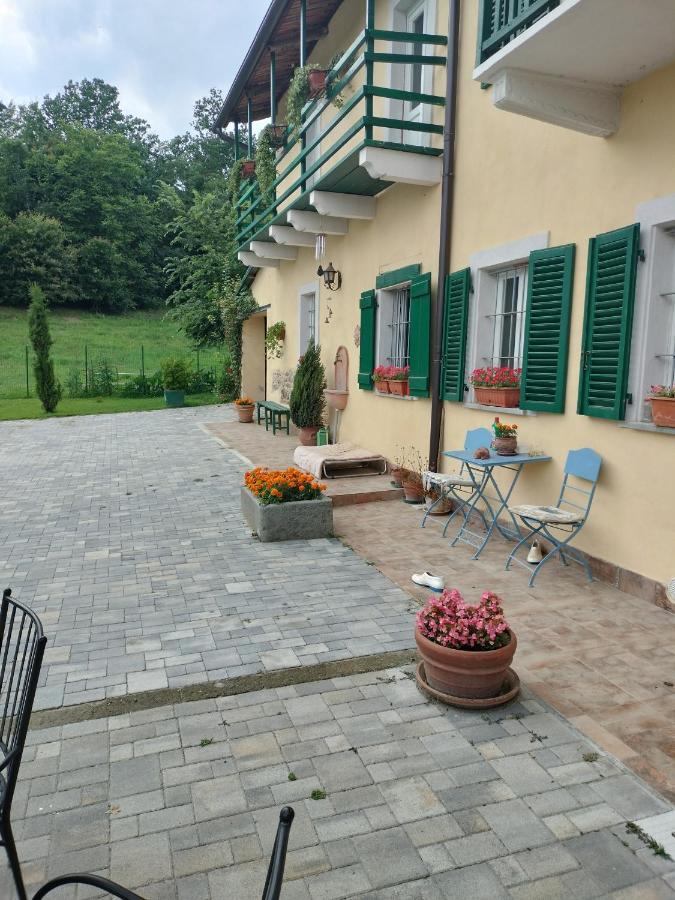 Casa Relax Immersa Nel Verde Della Natura Casalborgone Exteriör bild