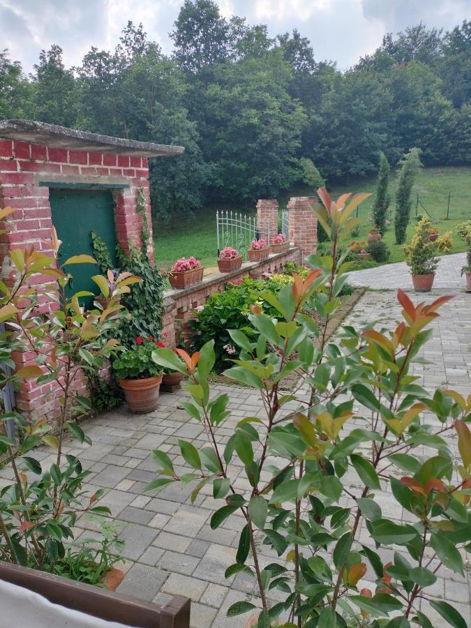 Casa Relax Immersa Nel Verde Della Natura Casalborgone Exteriör bild