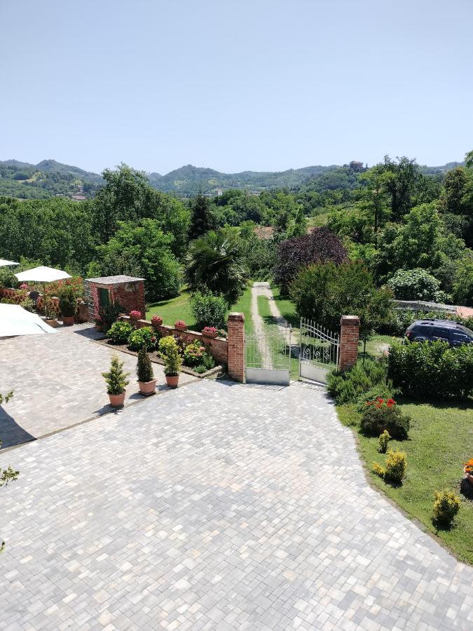Casa Relax Immersa Nel Verde Della Natura Casalborgone Exteriör bild