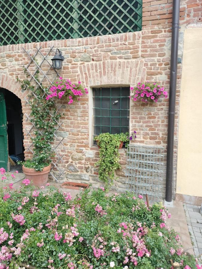 Casa Relax Immersa Nel Verde Della Natura Casalborgone Exteriör bild